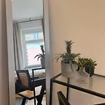 Апарт-отель Modern I Cosy & 3*