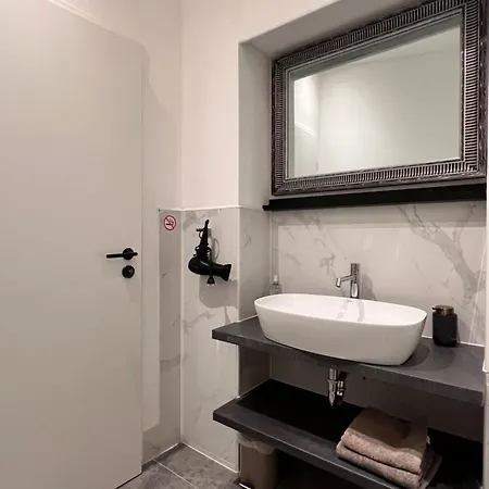 Ξενοδοχείο με διαμερίσματα Modern I Cosy & 3*