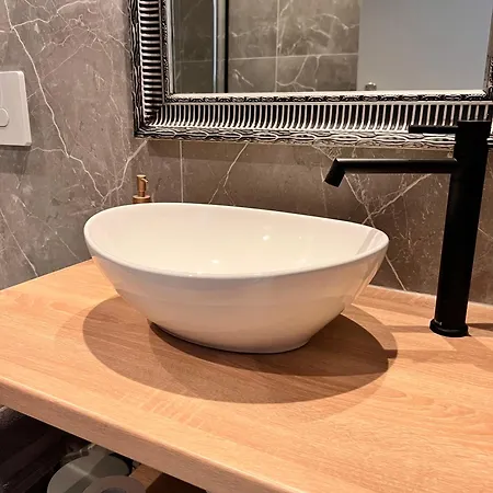Ξενοδοχείο με διαμερίσματα Modern I Cosy &