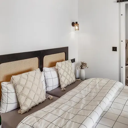 Aparthotel Modern I Cosy & Koblenz (Rhineland-Palatinate)