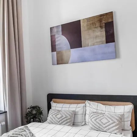 Modern I Cosy &