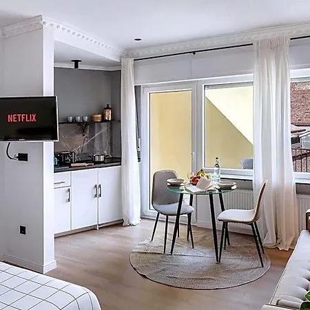 Ξενοδοχείο με διαμερίσματα Modern I Cosy & Κόμπλεντς
