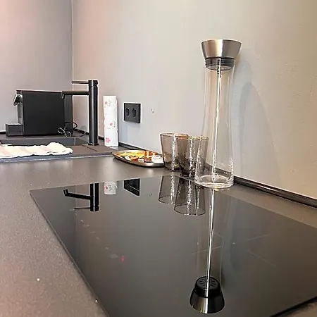 Modern I Cosy & 3* Κόμπλεντς