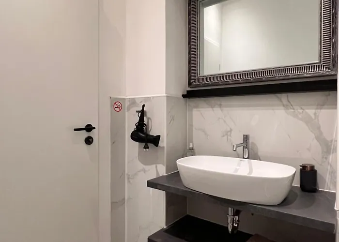 Aparthotel Modern I Cosy & 3*